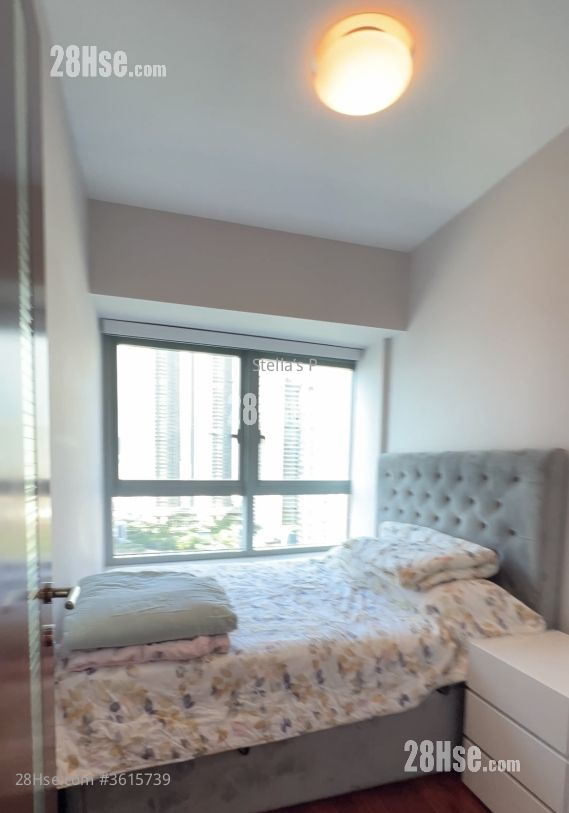 The Harbourside Rental 2 Bedrooms , 2 Bathrooms 815 ft² The Harbourside Rental 2 Bedrooms , 2 Bathrooms 815 ft²