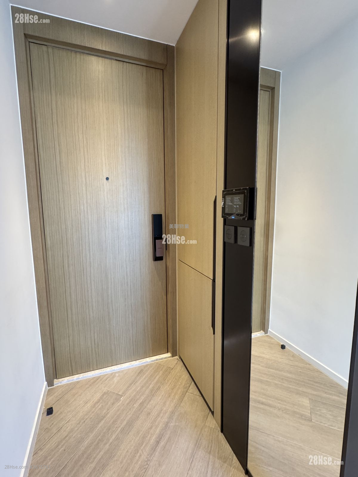 The Henley Rental 1 Bedroom , 1 Bathroom 367 ft² The Henley Rental 1 Bedroom , 1 Bathroom 367 ft²