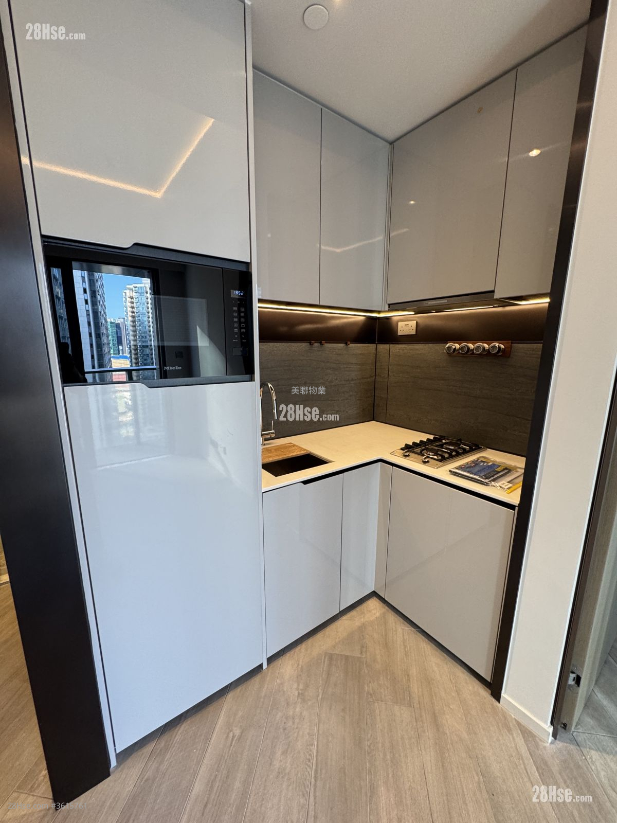 The Henley Rental 1 Bedroom , 1 Bathroom 367 ft² The Henley Rental 1 Bedroom , 1 Bathroom 367 ft²