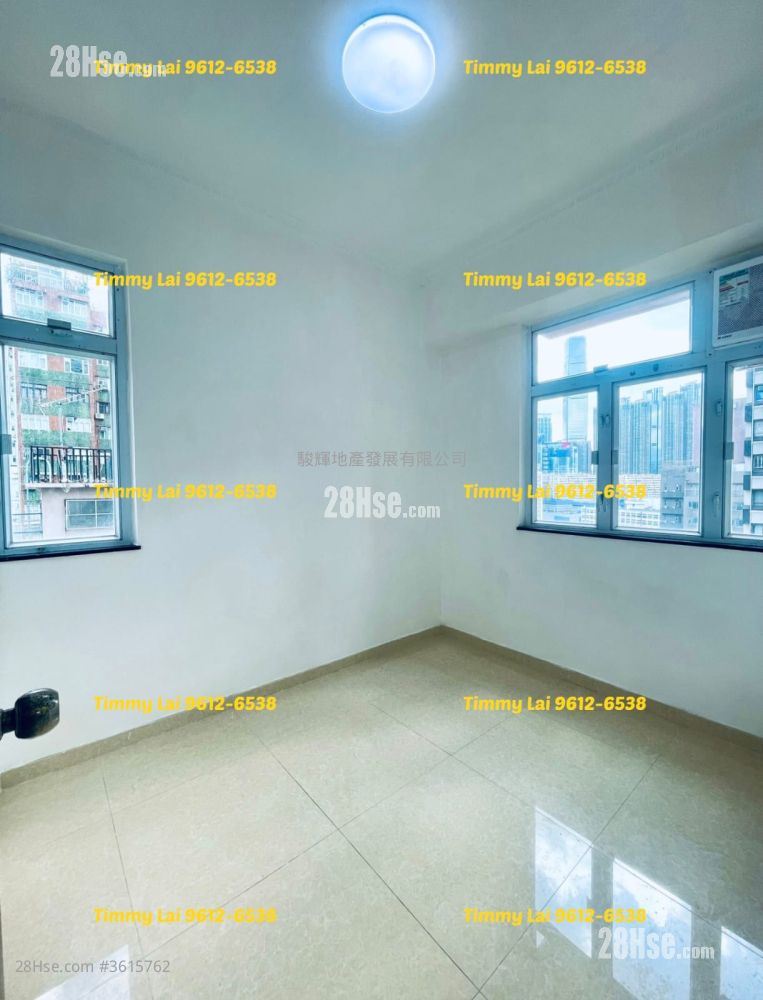 Yun Kai Building Sell 3 Bedrooms , 1 Bathroom 438 ft² Yun Kai Building Sell 3 Bedrooms , 1 Bathroom 438 ft²