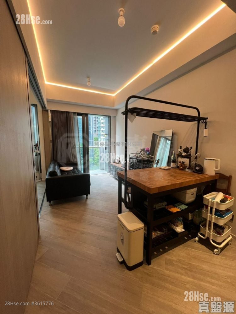 The Henley Rental 1 Bedroom 379 ft²