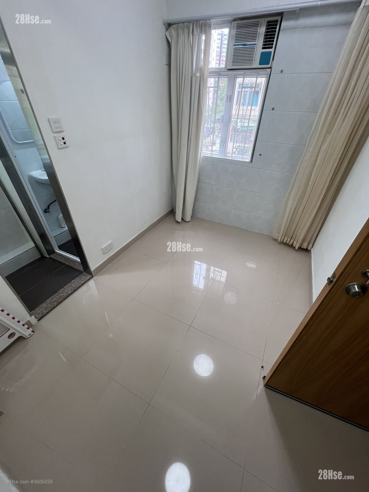 Wang Yip Building Rental 120 ft²