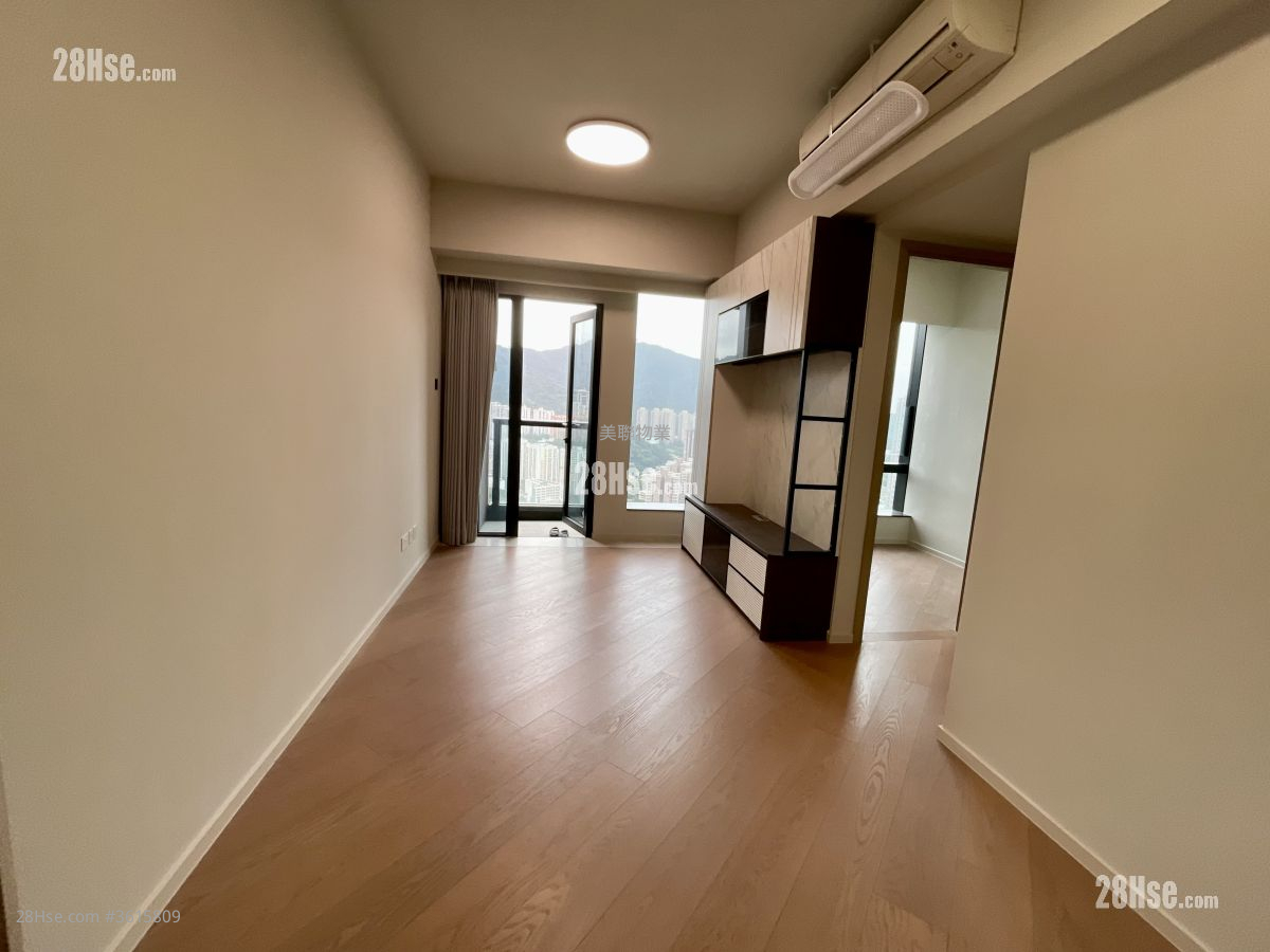 The Pavilia Farm Rental 669 ft² The Pavilia Farm Rental 669 ft²