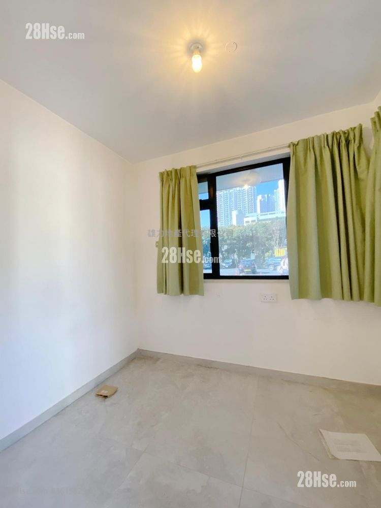 Village Rental 2 Bedrooms , 1 Bathroom 350 ft² Village Rental 2 Bedrooms , 1 Bathroom 350 ft²