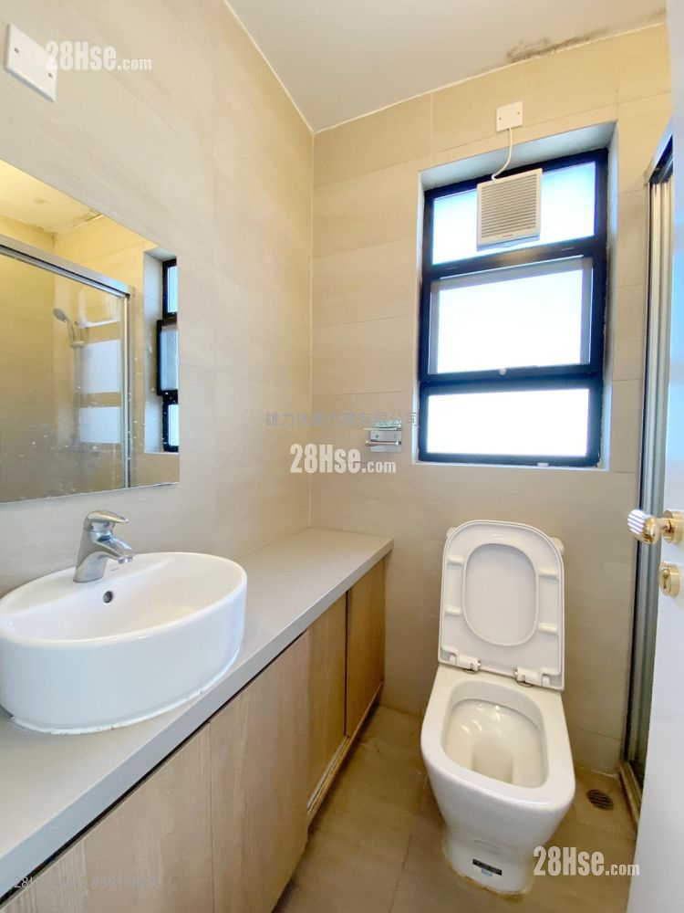 Village Rental 2 Bedrooms , 1 Bathroom 350 ft² Village Rental 2 Bedrooms , 1 Bathroom 350 ft²