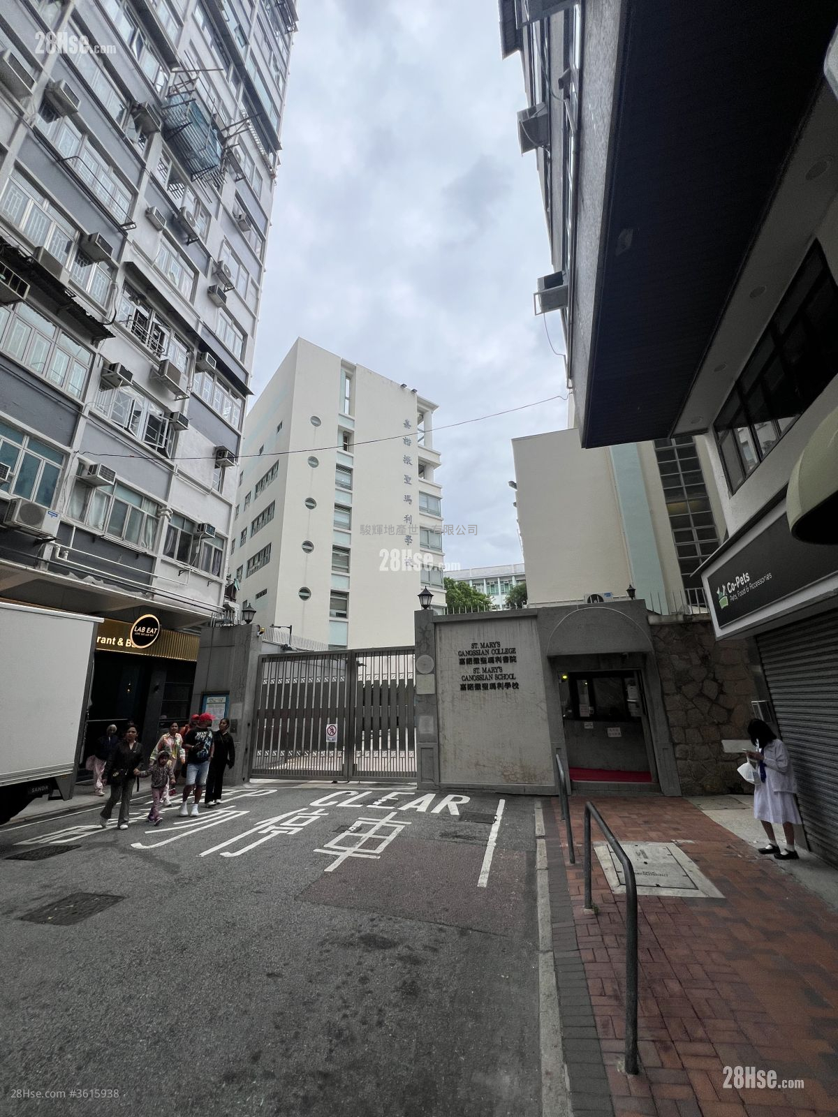 92 Kimberley Road Rental 1 Bedroom , 1 Bathroom 180 ft² 92 Kimberley Road Rental 1 Bedroom , 1 Bathroom 180 ft²