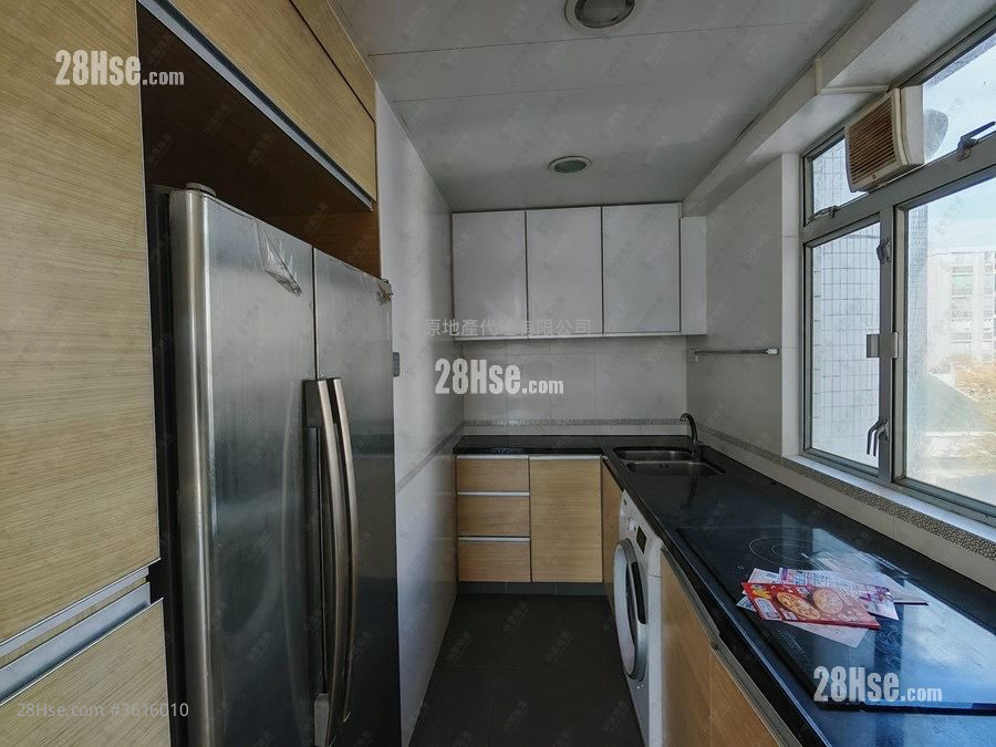 Village Gardens Sell 3 Bedrooms , 2 Bathrooms 801 ft² Village Gardens Sell 3 Bedrooms , 2 Bathrooms 801 ft²
