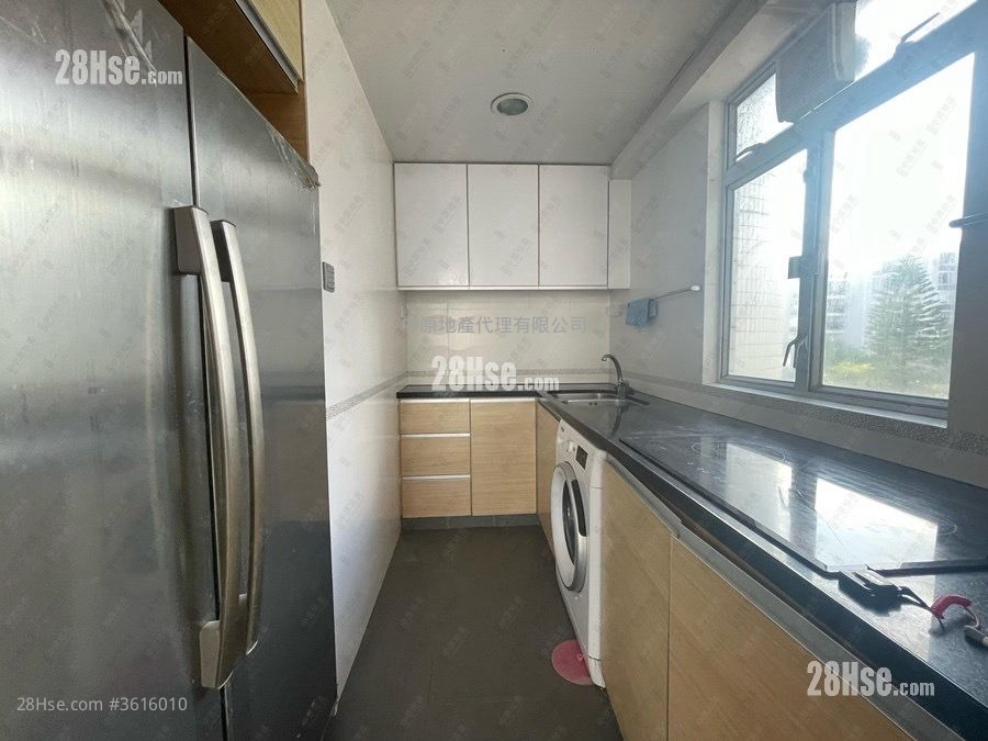 Village Gardens Sell 3 Bedrooms , 2 Bathrooms 801 ft² Village Gardens Sell 3 Bedrooms , 2 Bathrooms 801 ft²