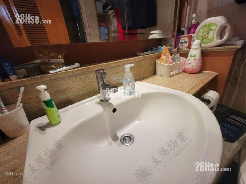 半島豪庭 售盤 3 房 677 平方呎 半島豪庭 售盤 3 房 677 平方呎