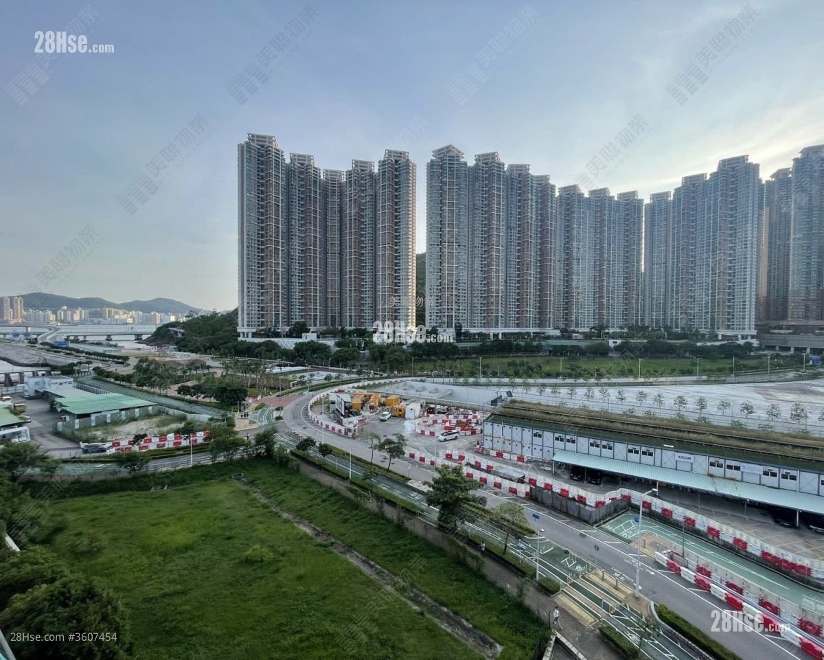 Capri Rental 2 Bedrooms , 1 Bathroom 518 ft²