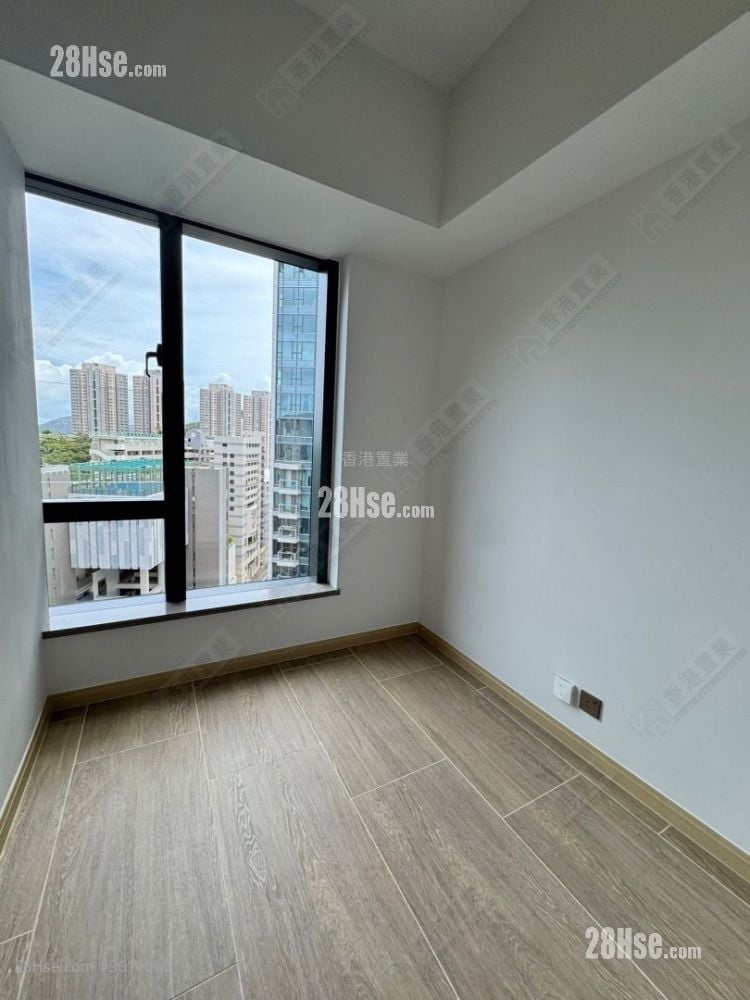 bedroom 3: The Southside Rental 3 Bedrooms , 2 Bathrooms 659 ft² bedroom 3: The Southside Rental 3 Bedrooms , 2 Bathrooms 659 ft²