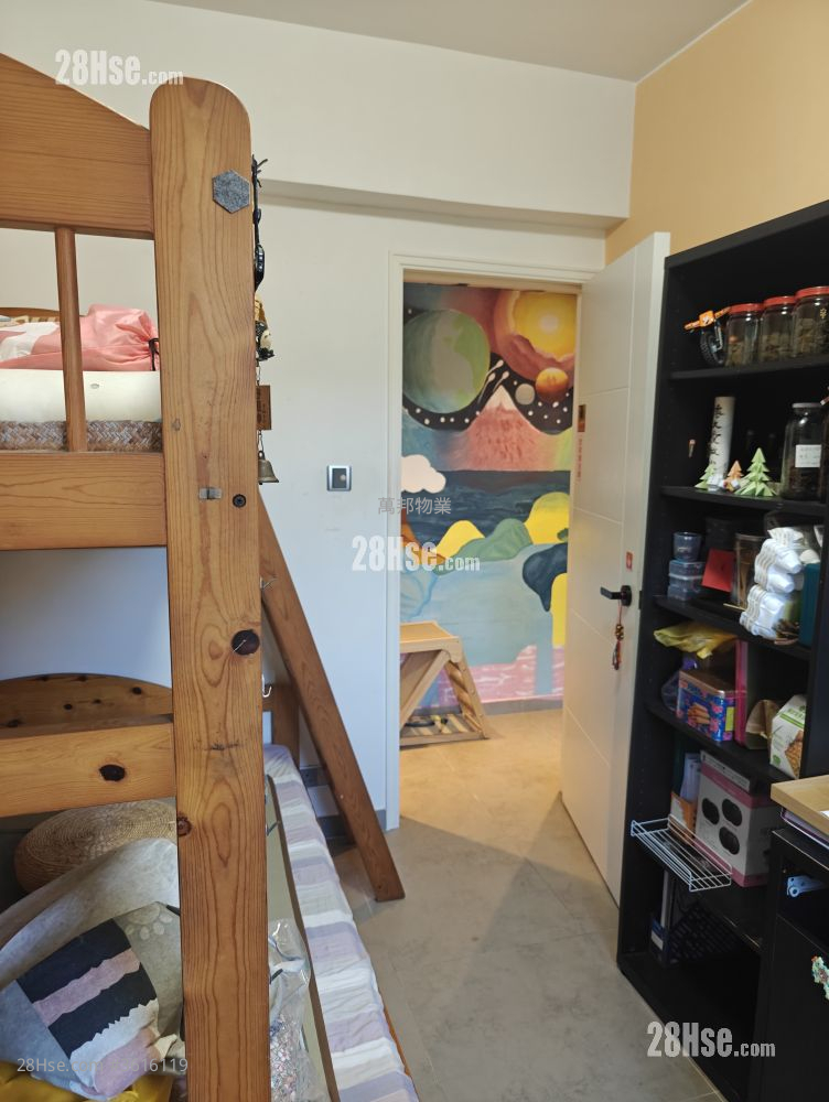 Tai Po Garden Sell 3 Bedrooms , 2 Bathrooms 859 ft² Tai Po Garden Sell 3 Bedrooms , 2 Bathrooms 859 ft²