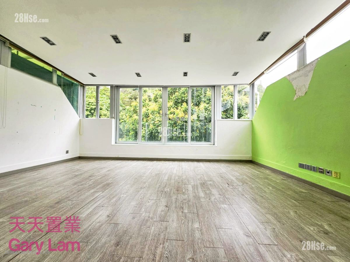 Marina Cove Sell 4 Bedrooms , 3 Bathrooms 1,323 ft² Marina Cove Sell 4 Bedrooms , 3 Bathrooms 1,323 ft²
