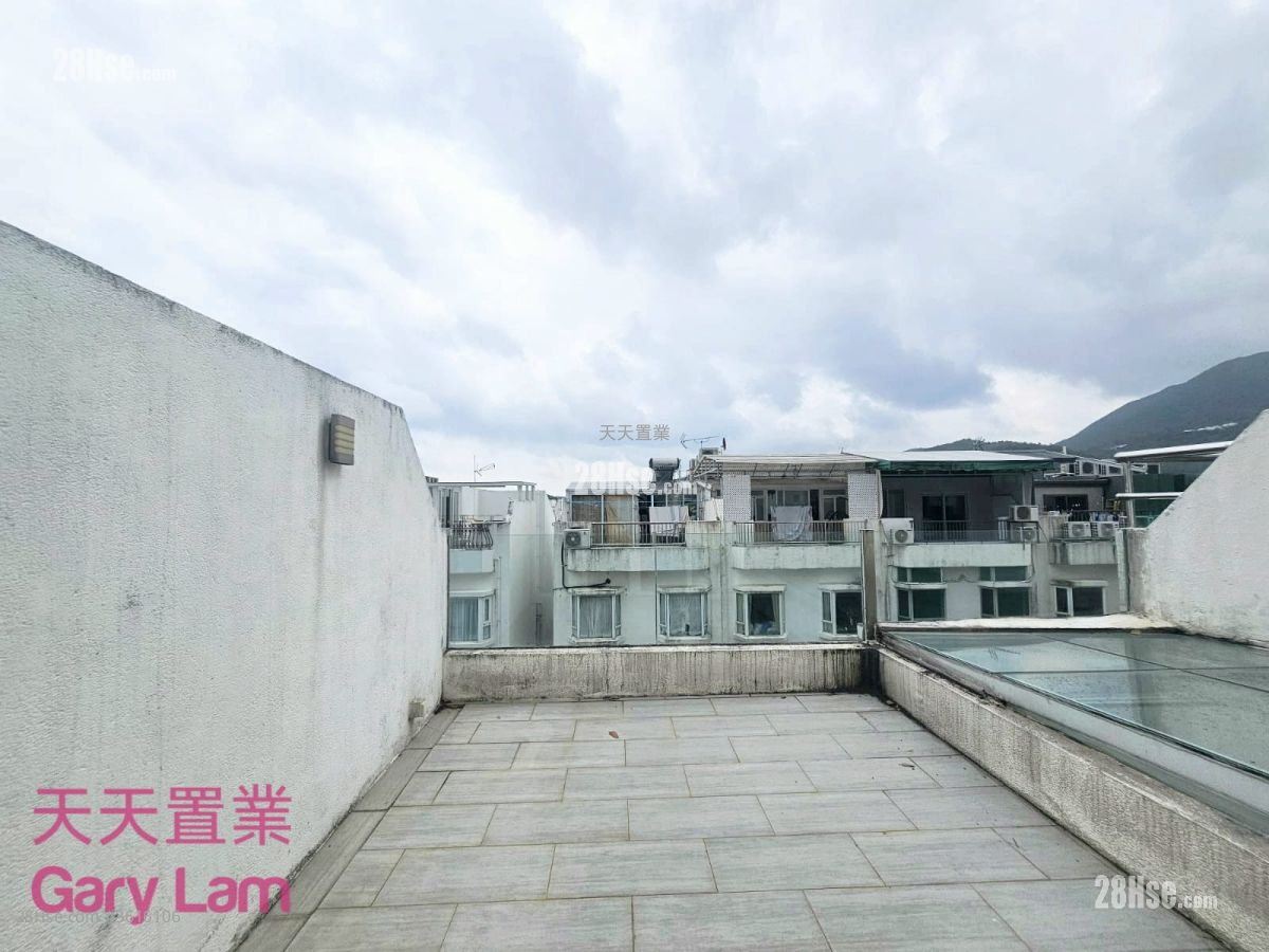 Marina Cove Sell 4 Bedrooms , 3 Bathrooms 1,323 ft² Marina Cove Sell 4 Bedrooms , 3 Bathrooms 1,323 ft²