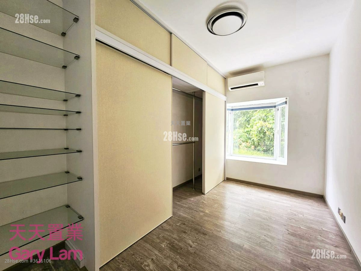 Marina Cove Sell 4 Bedrooms , 3 Bathrooms 1,323 ft² Marina Cove Sell 4 Bedrooms , 3 Bathrooms 1,323 ft²