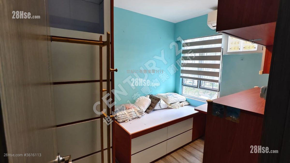 City One Shatin Sell 3 Bedrooms , 1 Bathroom 484 ft² City One Shatin Sell 3 Bedrooms , 1 Bathroom 484 ft²