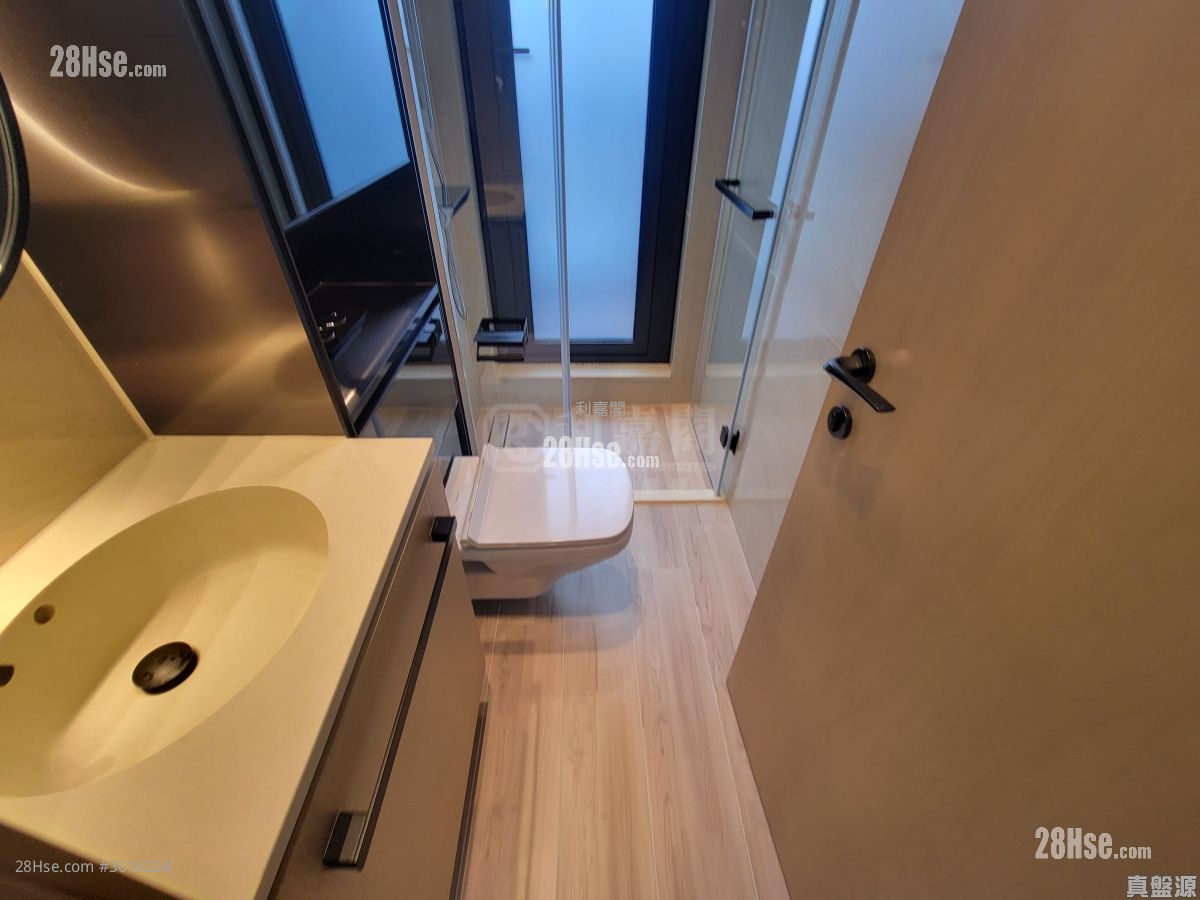 The Quinn Square Mile Rental 2 Bedrooms , 1 Bathroom 447 ft² The Quinn Square Mile Rental 2 Bedrooms , 1 Bathroom 447 ft²