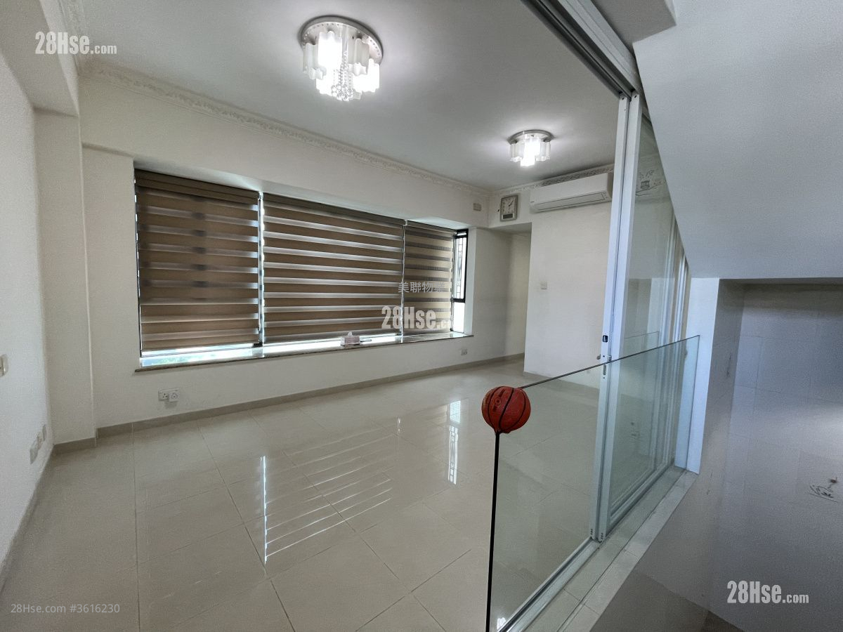 Villa Pinada House Sell 2 Bedrooms , 1 Bathroom 551 ft²