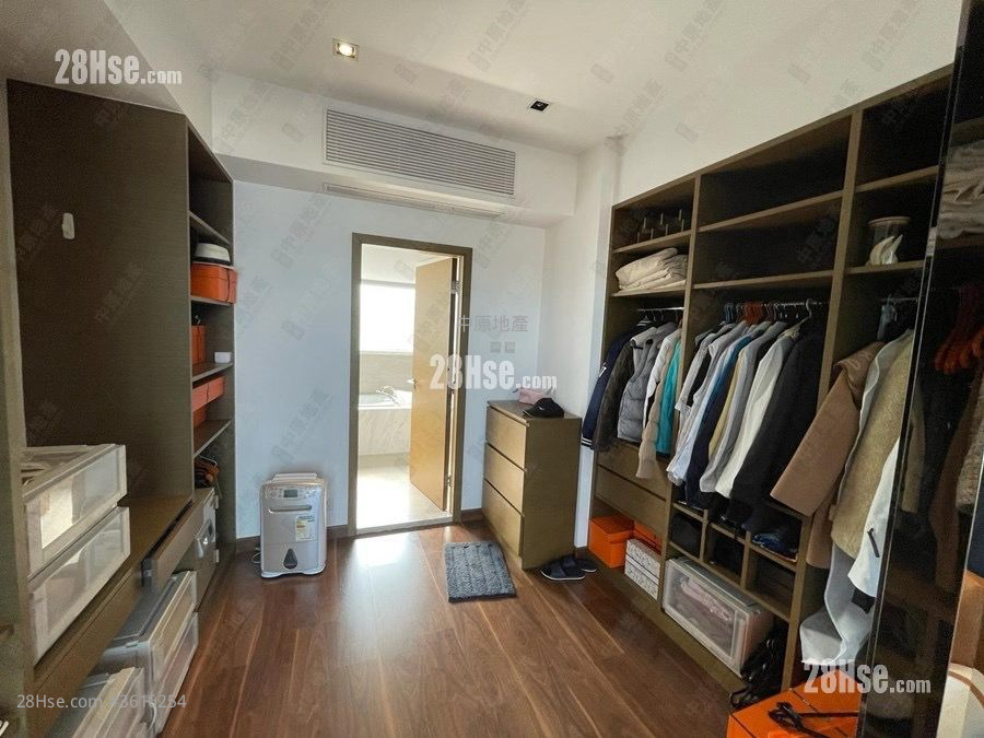 The Beverly Hills Sell 4 Bedrooms , 3 Bathrooms 2,959 ft² The Beverly Hills Sell 4 Bedrooms , 3 Bathrooms 2,959 ft²