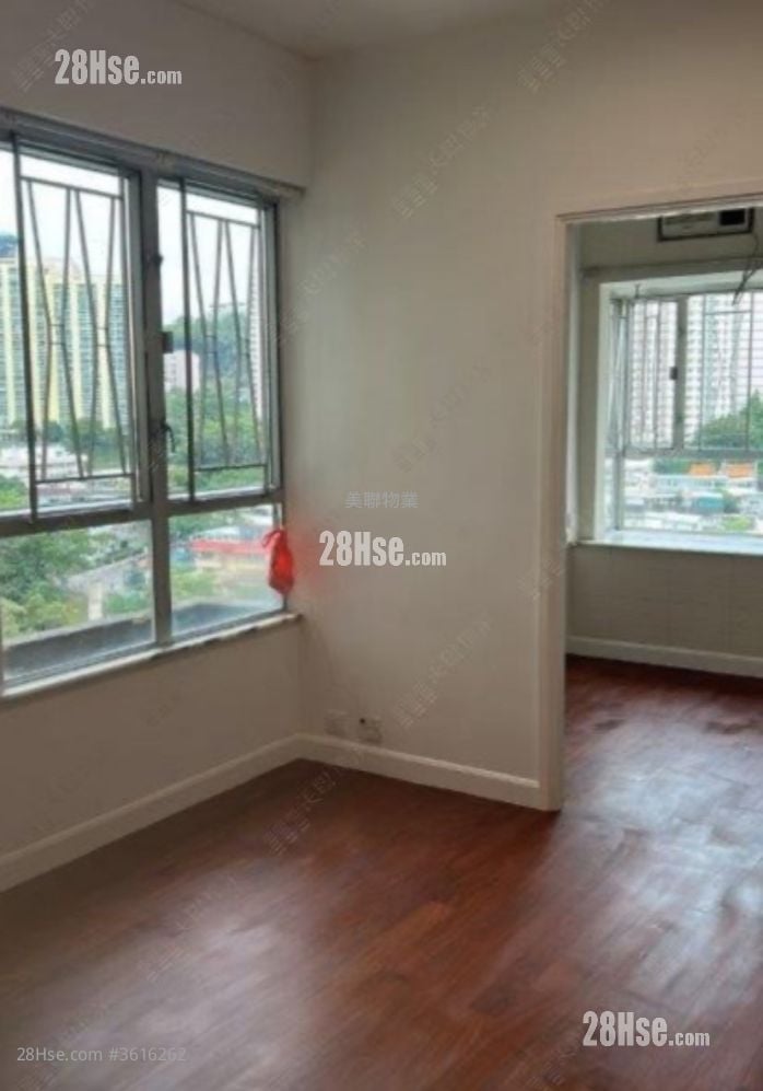 Tsing Yi Garden Rental 2 Bedrooms , 1 Bathroom 343 ft² Tsing Yi Garden Rental 2 Bedrooms , 1 Bathroom 343 ft²