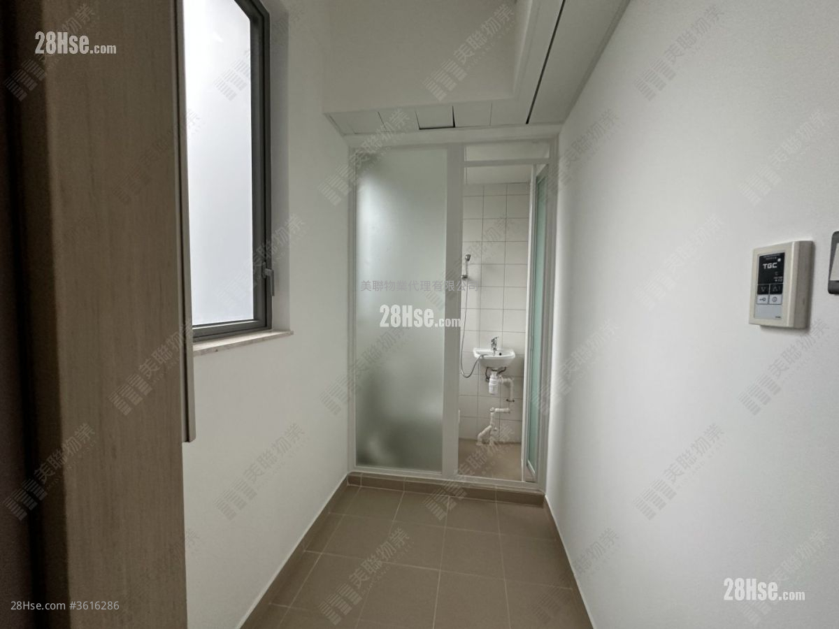 St Martin Rental 3 Bedrooms , 2 Bathrooms 1,122 ft² St Martin Rental 3 Bedrooms , 2 Bathrooms 1,122 ft²