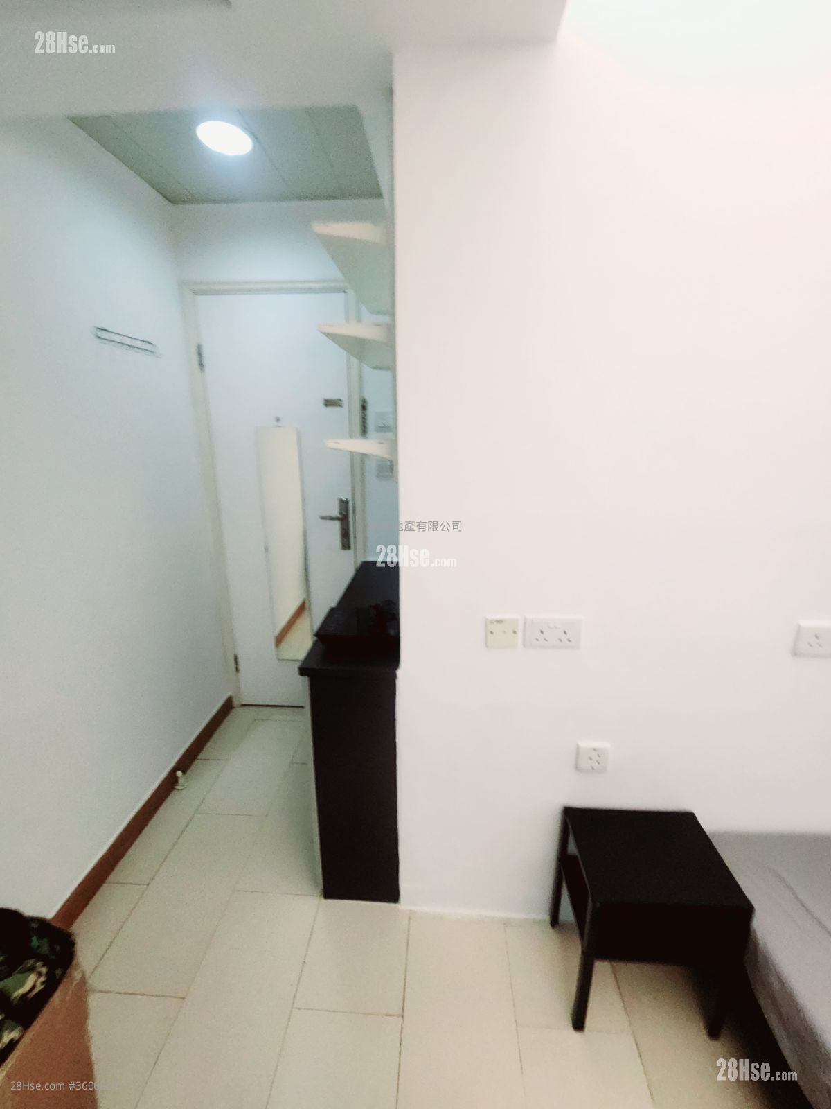 Apartment Rental 130 ft² Apartment Rental 130 ft²