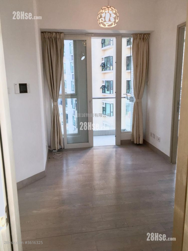 利港灣18 售盤 1 房 , 1 浴室 321 平方呎 利港灣18 售盤 1 房 , 1 浴室 321 平方呎