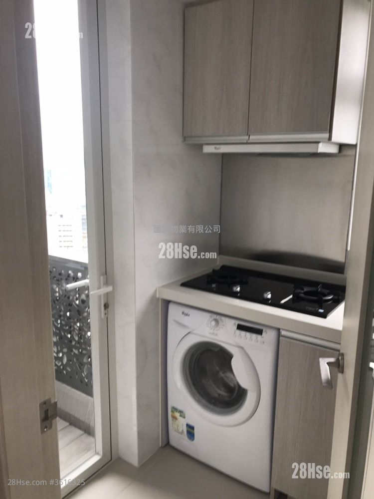 利港灣18 售盤 1 房 , 1 浴室 321 平方呎 利港灣18 售盤 1 房 , 1 浴室 321 平方呎