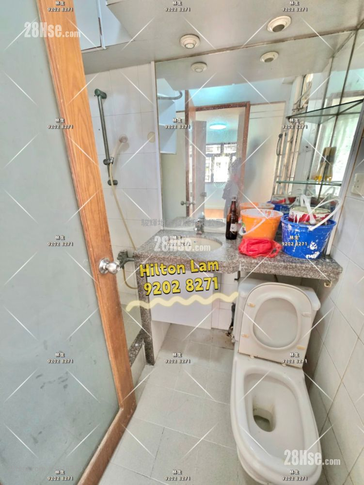 偉晴街36號 Sell 1 Bedroom , 1 Bathroom 270 ft² 偉晴街36號 Sell 1 Bedroom , 1 Bathroom 270 ft²