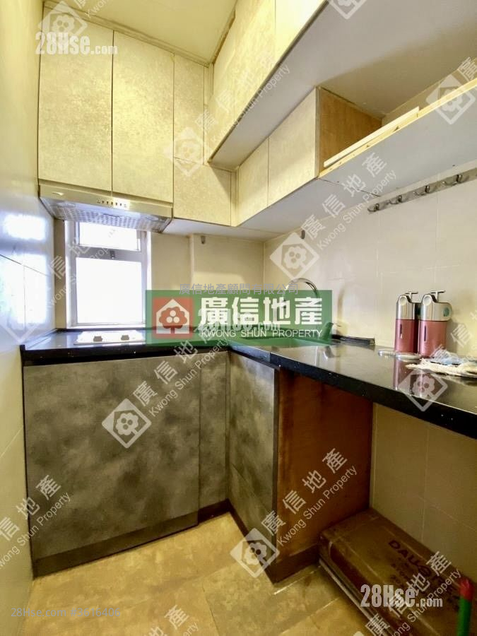 Windsor Mansion Rental 3 Bedrooms , 1 Bathroom 534 ft² Windsor Mansion Rental 3 Bedrooms , 1 Bathroom 534 ft²