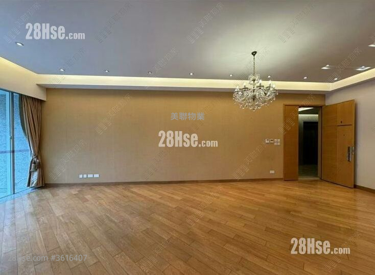 Peak One Rental 5+ Bedrooms , 4 Bathrooms 1,939 ft² Peak One Rental 5+ Bedrooms , 4 Bathrooms 1,939 ft²