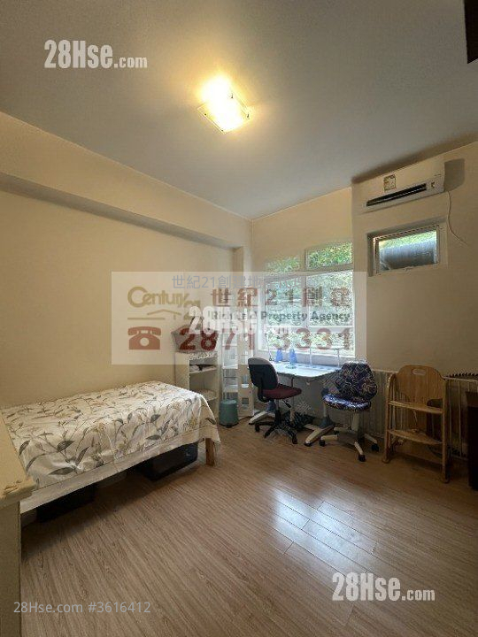 Breezy Court Sell 2 Bedrooms , 2 Bathrooms 1,180 ft² Breezy Court Sell 2 Bedrooms , 2 Bathrooms 1,180 ft²