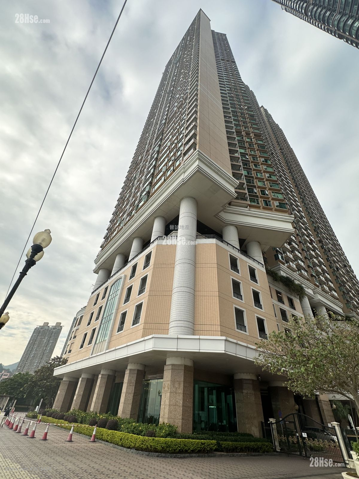Bellagio Sell 2 Bedrooms , 1 Bathroom 526 ft² Bellagio Sell 2 Bedrooms , 1 Bathroom 526 ft²