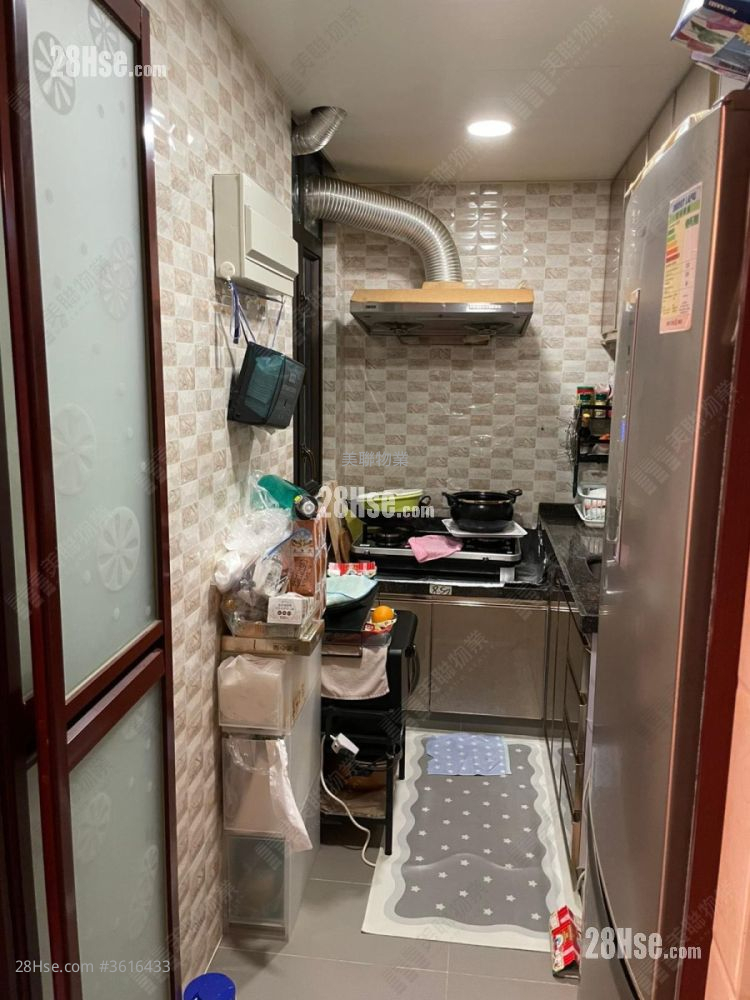 新城市廣場 售盤 3 房 , 2 浴室 640 平方呎 新城市廣場 售盤 3 房 , 2 浴室 640 平方呎