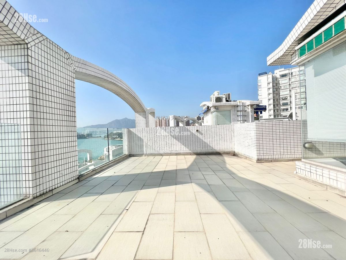 浪濤灣 售盤 4 房 , 3 浴室 1,787 平方呎 浪濤灣 售盤 4 房 , 3 浴室 1,787 平方呎