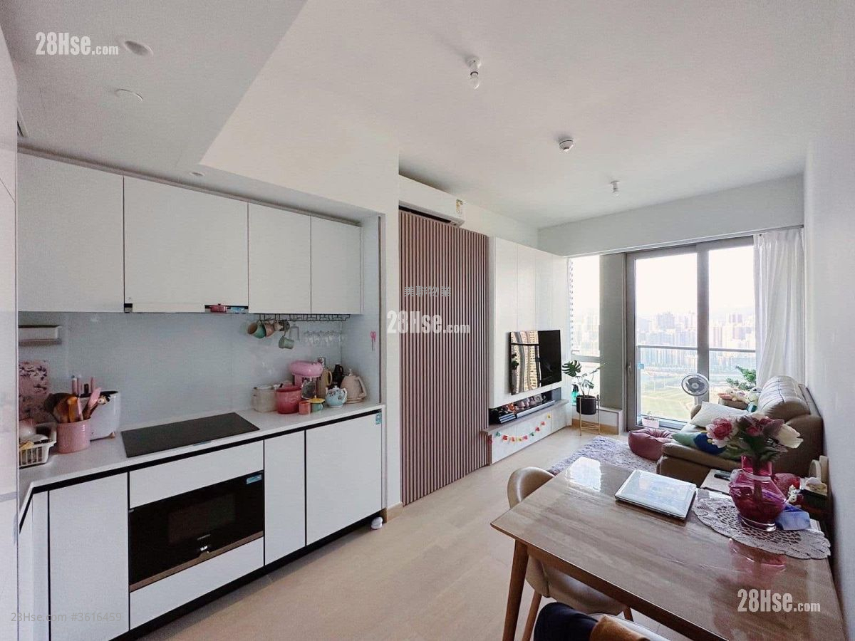 Marini Sell 2 Bedrooms 457 ft² Marini Sell 2 Bedrooms 457 ft²