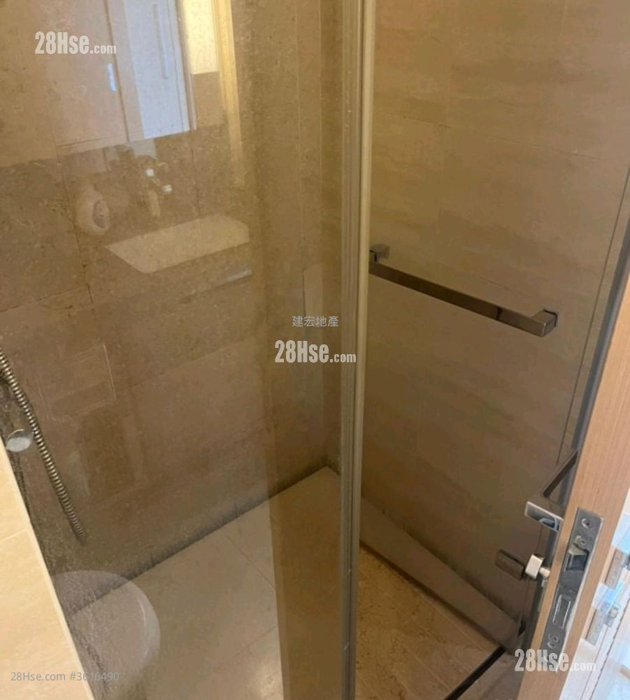 Warrenwoods Rental Studio , 1 Bathroom 265 ft² Warrenwoods Rental Studio , 1 Bathroom 265 ft²