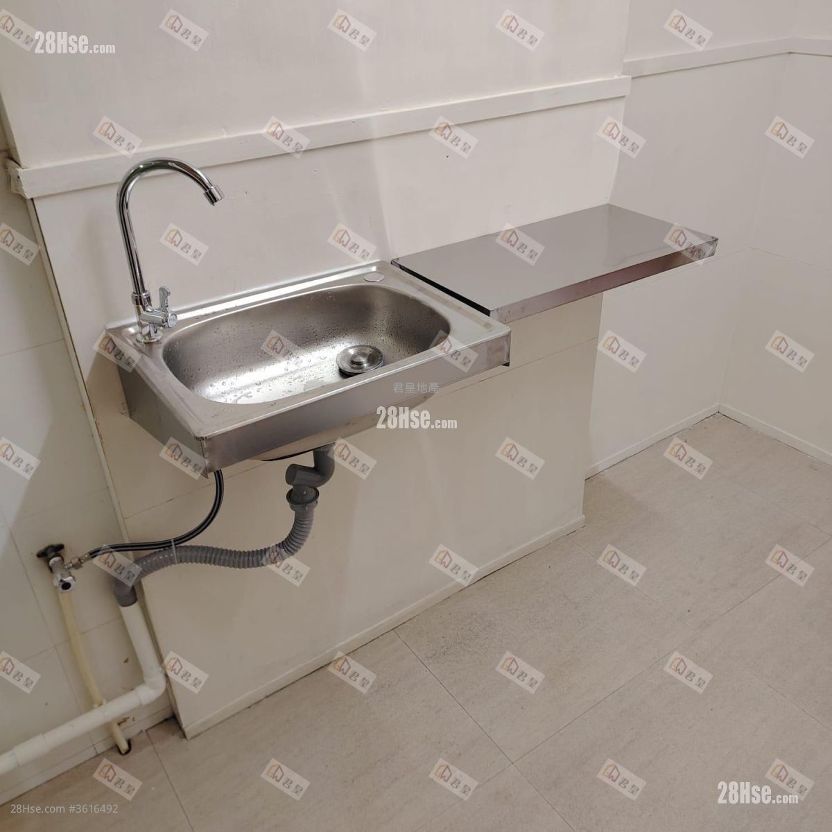 民興大樓 租盤 1 房 , 1 浴室 140 平方呎 民興大樓 租盤 1 房 , 1 浴室 140 平方呎