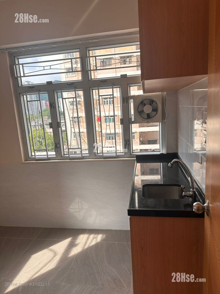 Old Mansion Rental Studio , 1 Bathroom 110 ft² Old Mansion Rental Studio , 1 Bathroom 110 ft²