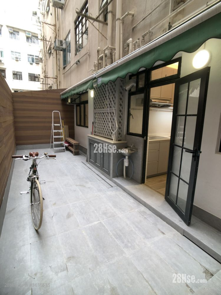 Tak On Building Rental 3 Bedrooms , 1 Bathroom 400 ft² Tak On Building Rental 3 Bedrooms , 1 Bathroom 400 ft²