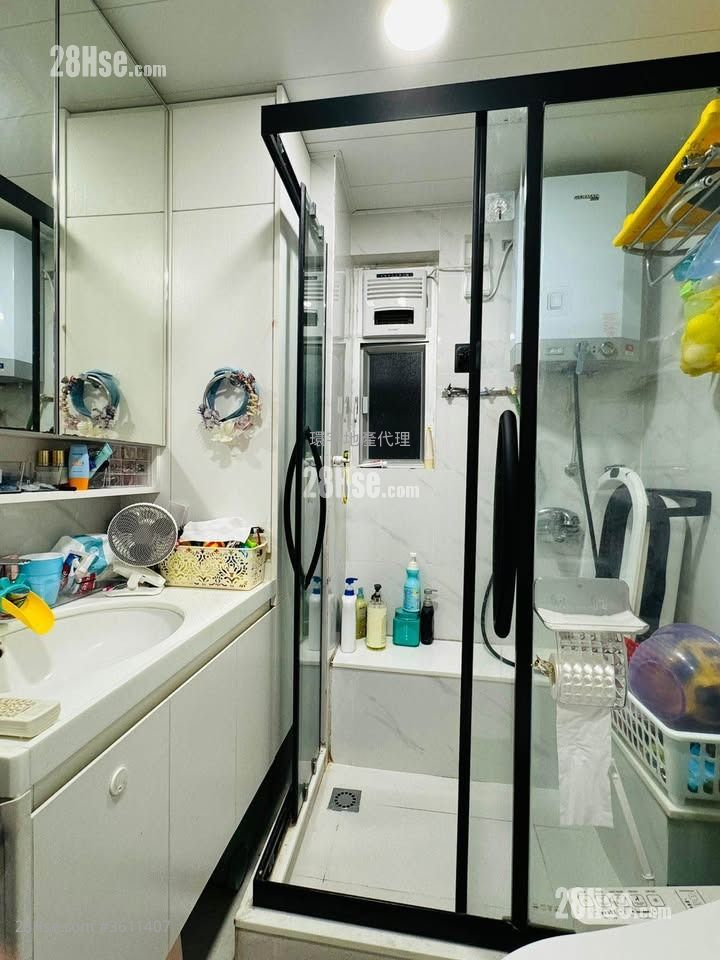 Siu Hong Court Rental 2 Bedrooms , 1 Bathroom 483 ft² Siu Hong Court Rental 2 Bedrooms , 1 Bathroom 483 ft²