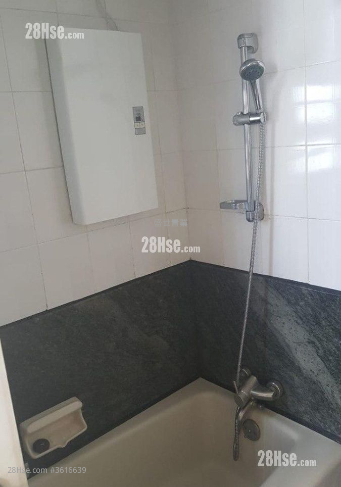 翠景花園 售盤 4 房 , 2 浴室 662 平方呎 翠景花園 售盤 4 房 , 2 浴室 662 平方呎