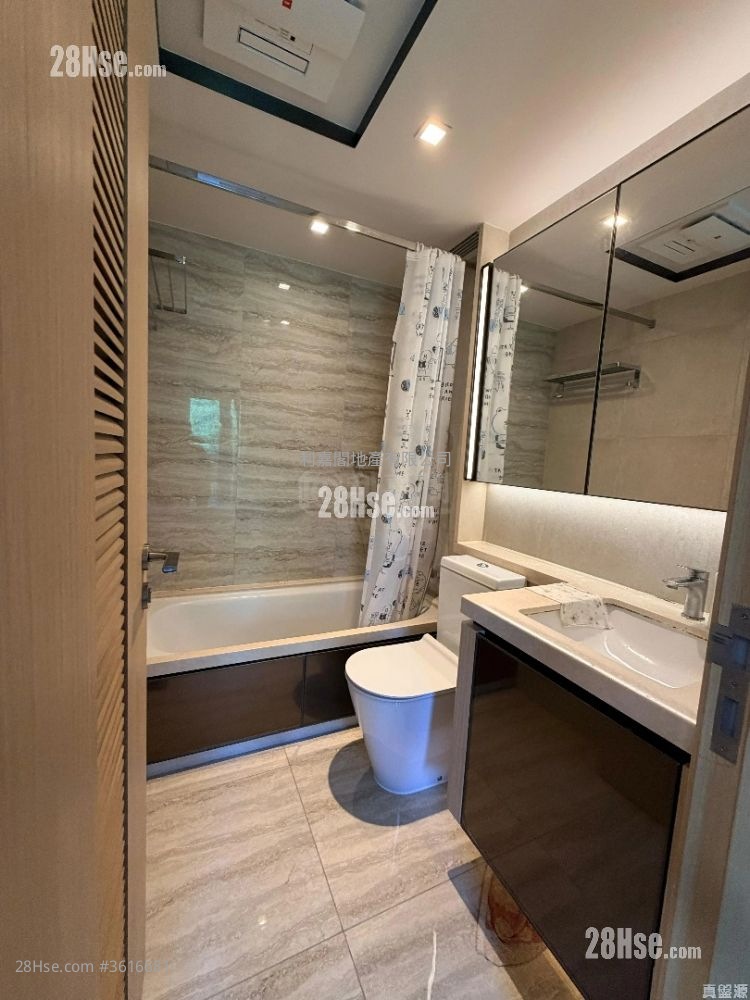 The Regent Sell 1 Bedroom 372 ft² The Regent Sell 1 Bedroom 372 ft²
