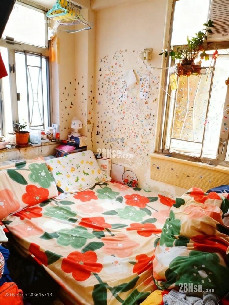 Wan Fung Mansion Sell 1 Bedroom , 1 Bathroom 282 ft² Wan Fung Mansion Sell 1 Bedroom , 1 Bathroom 282 ft²