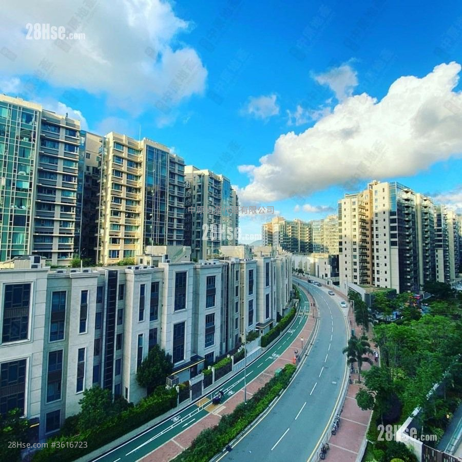 Solaria Sell 2 Bedrooms 463 ft² Solaria Sell 2 Bedrooms 463 ft²