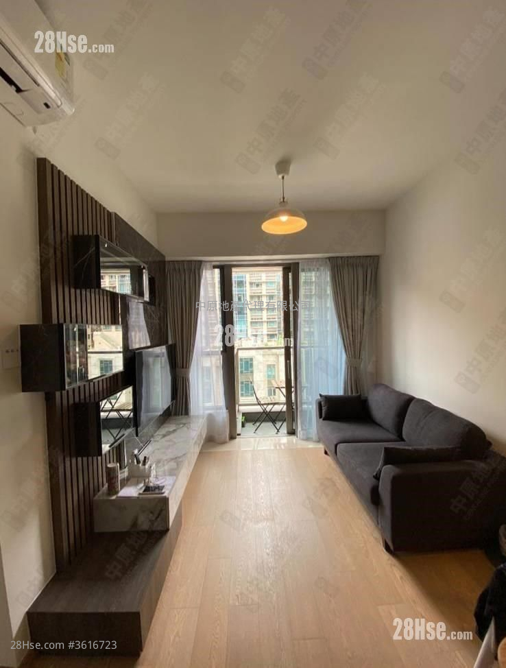Solaria Sell 2 Bedrooms 463 ft² Solaria Sell 2 Bedrooms 463 ft²