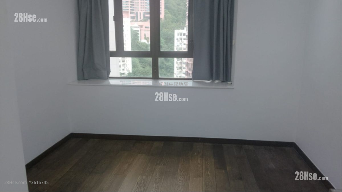 Robinson Heights Rental 3 Bedrooms , 2 Bathrooms 1,000 ft² Robinson Heights Rental 3 Bedrooms , 2 Bathrooms 1,000 ft²