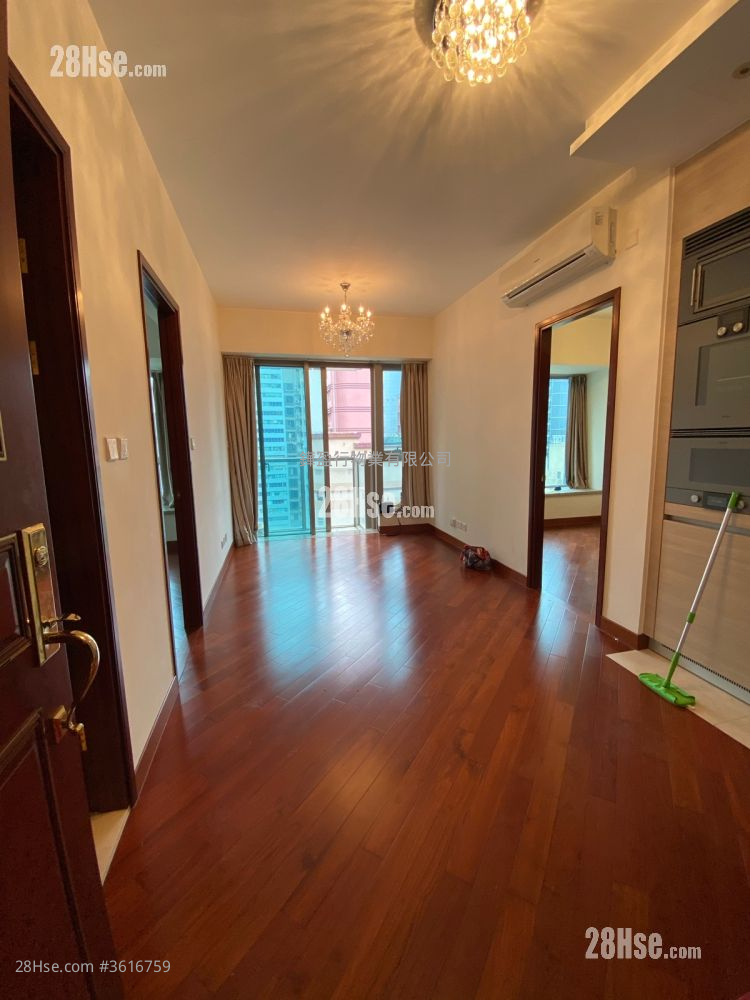 The Avenue Rental 2 Bedrooms , 1 Bathroom 576 ft² The Avenue Rental 2 Bedrooms , 1 Bathroom 576 ft²