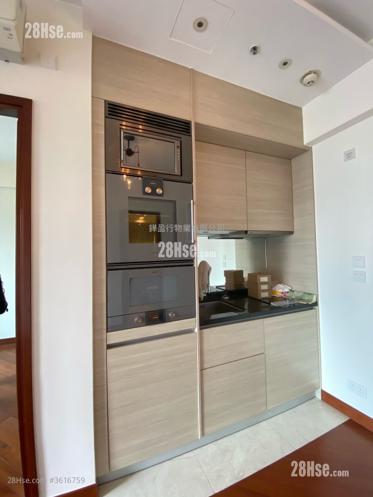 The Avenue Rental 2 Bedrooms , 1 Bathroom 576 ft² The Avenue Rental 2 Bedrooms , 1 Bathroom 576 ft²