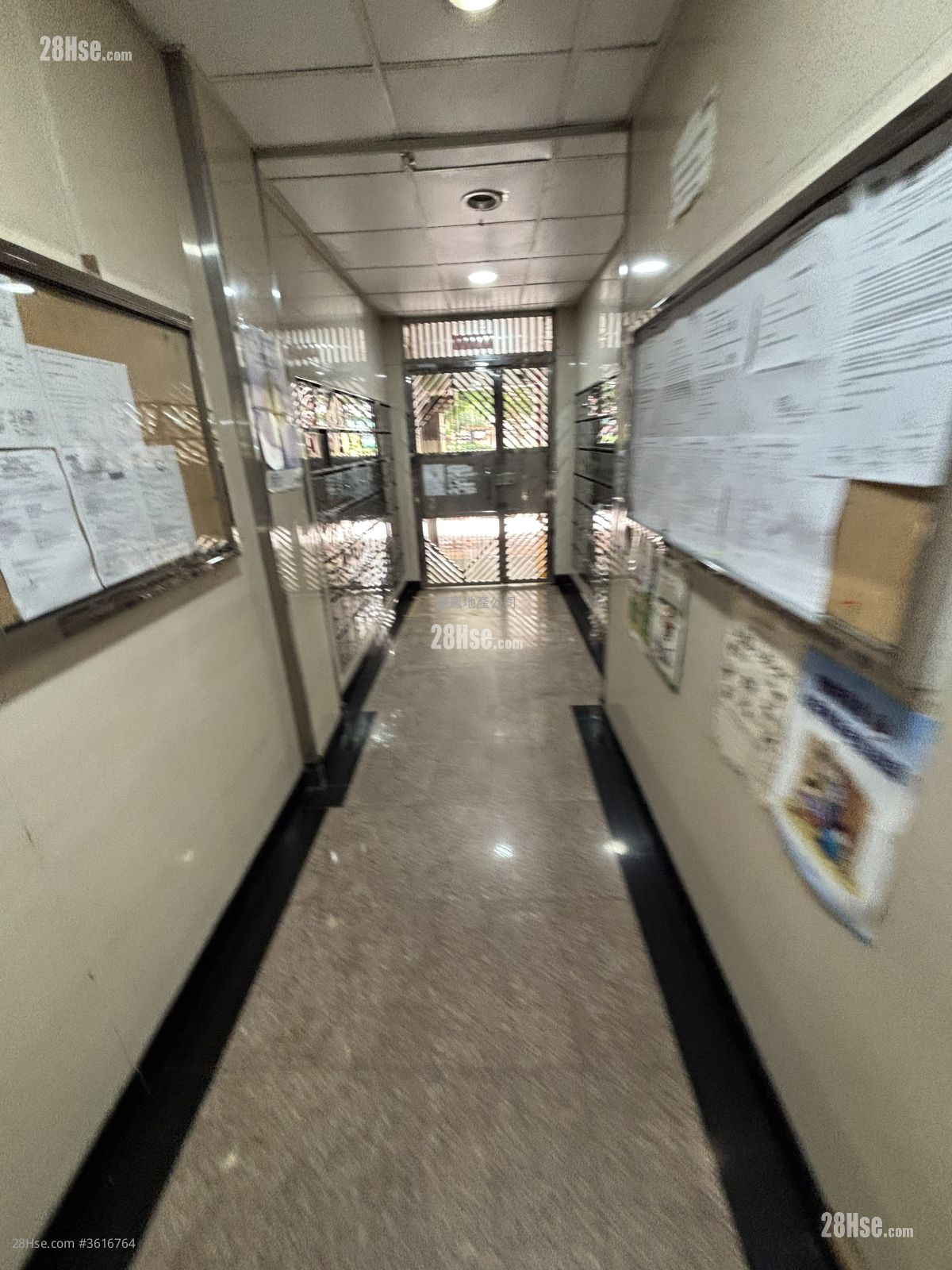Cheong Fung Mansion Sell 2 Bedrooms , 1 Bathroom 353 ft² Cheong Fung Mansion Sell 2 Bedrooms , 1 Bathroom 353 ft²